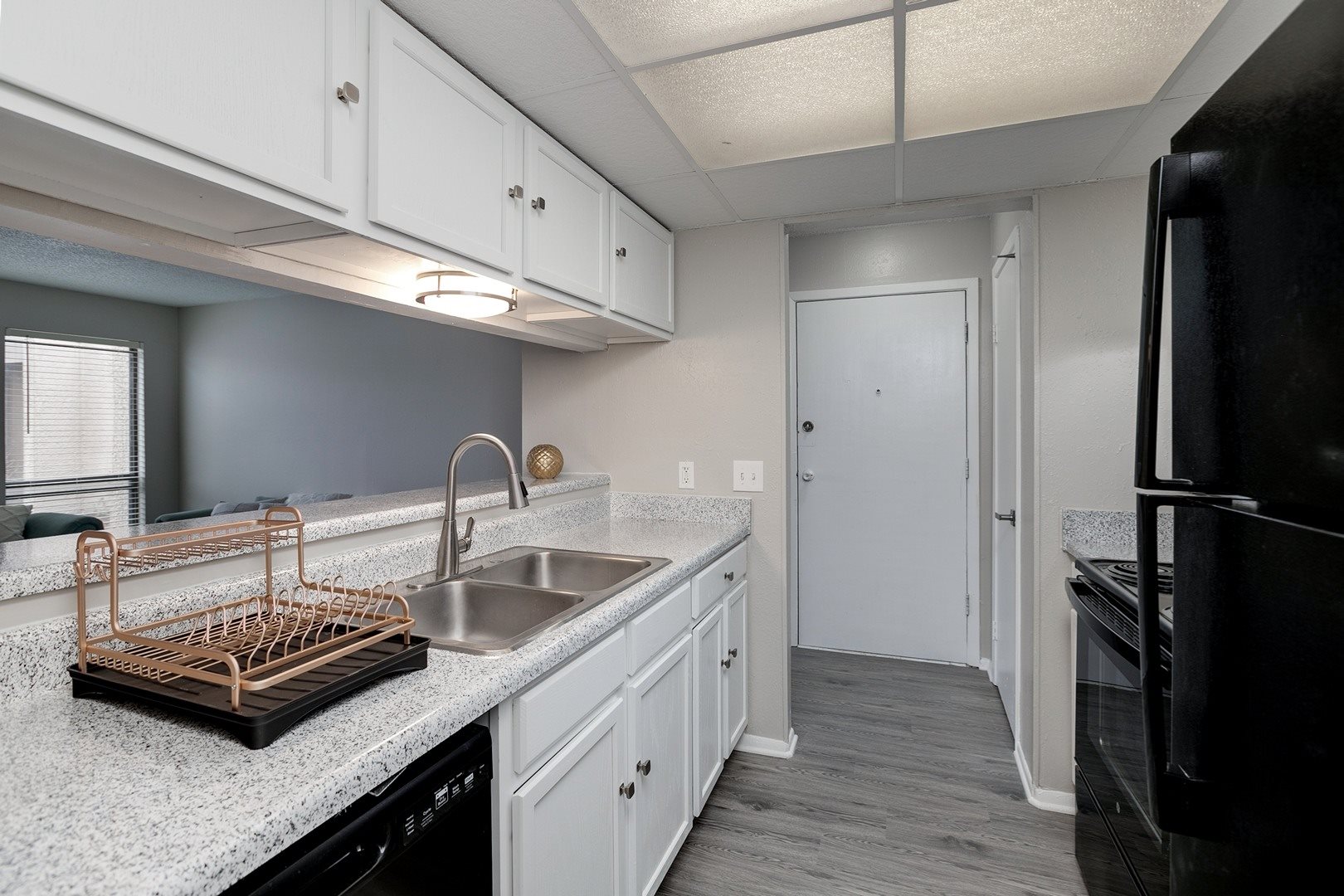 Photos and Video of Horizon East Apartments in Wichita, KS